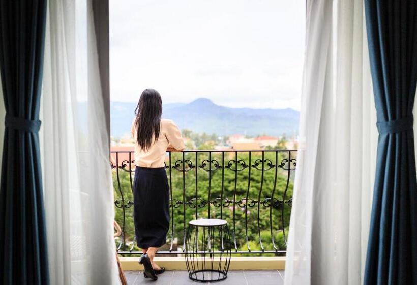 سوییت لوکس, Boutique Kampot