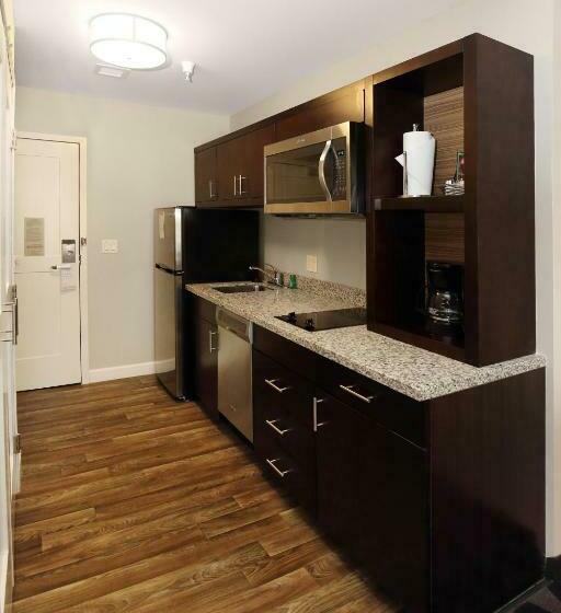스탠다드 스튜디오 킹침대, Towneplace Suites By Marriott Grove City Mercer/outlets