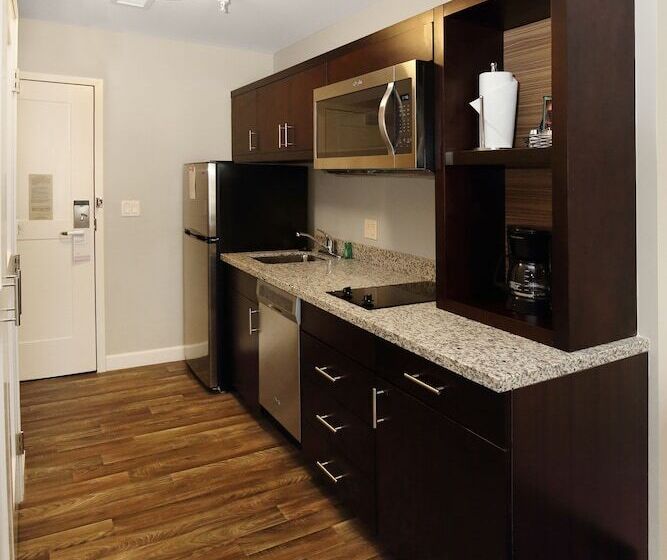 스위트, Towneplace Suites By Marriott Grove City Mercer/outlets