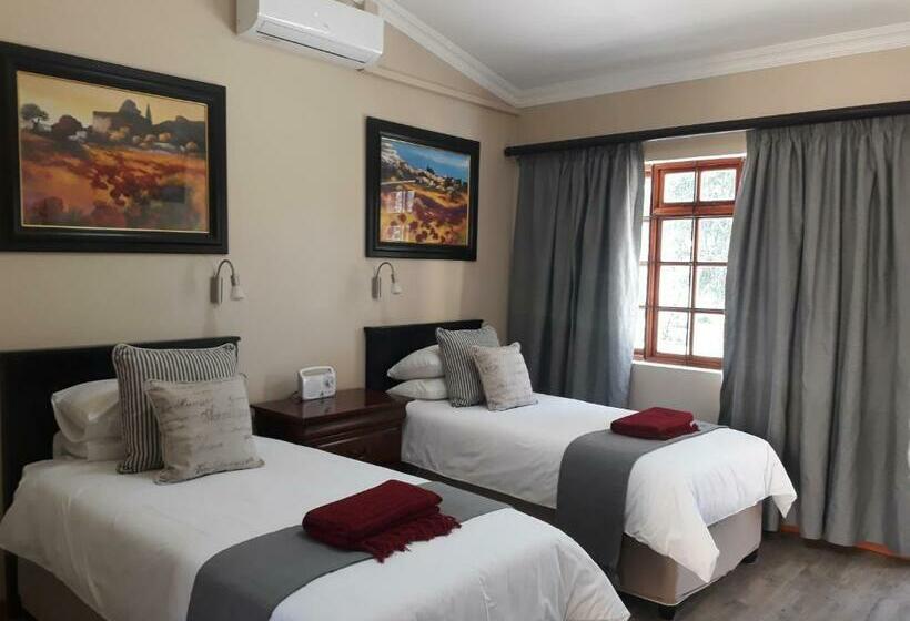 Номер Стандарт, 17 On Bird Guest House