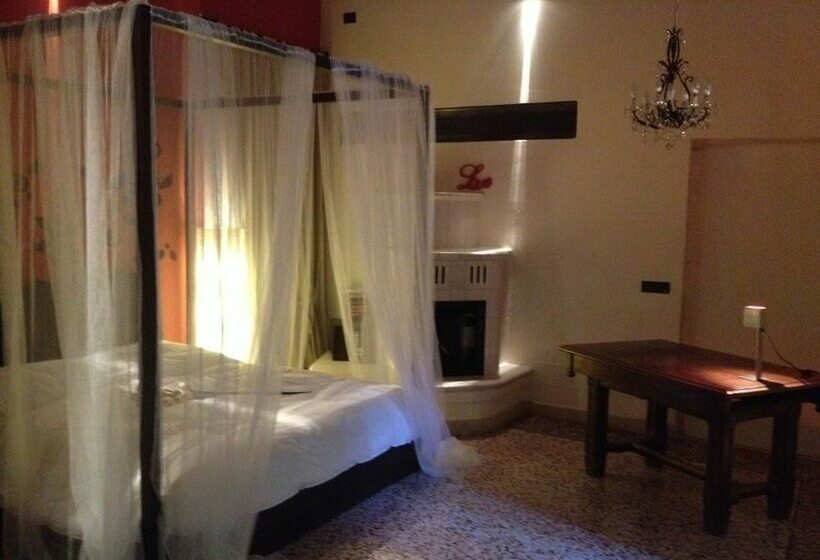سوییت جونیور, Relais Villa Gozzi B&b