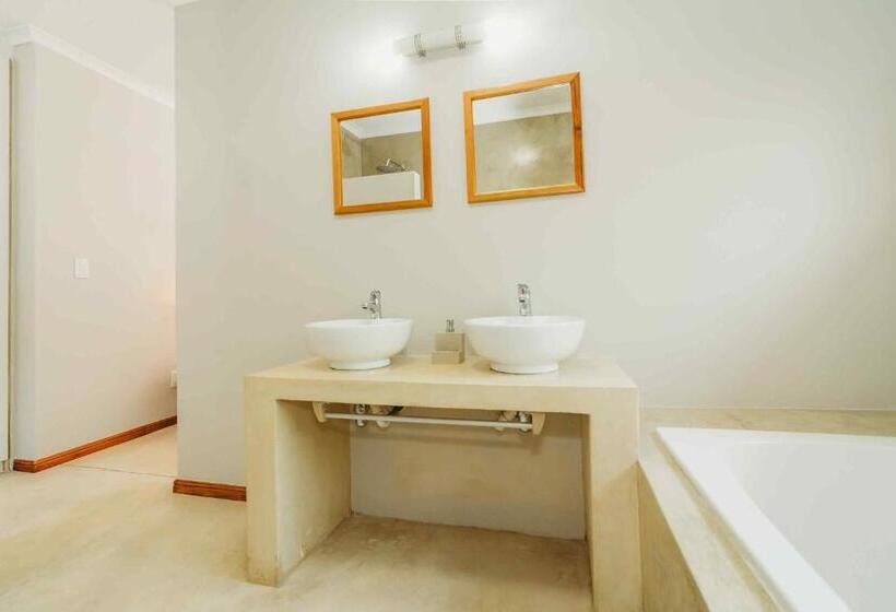 Номер Deluxe Вид на Горы, Atello Guesthouse