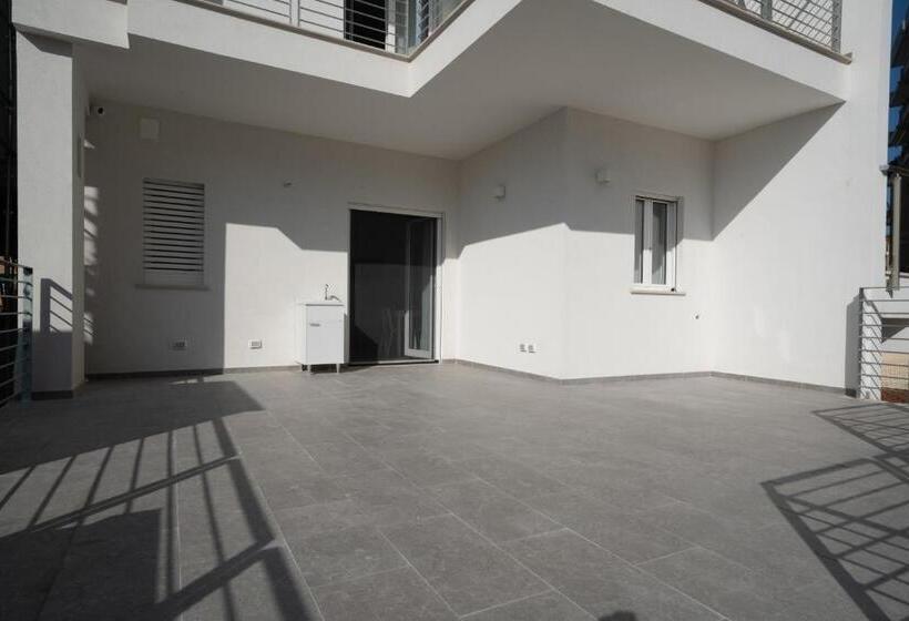 Suite with Terrace, Palazzo Ennio