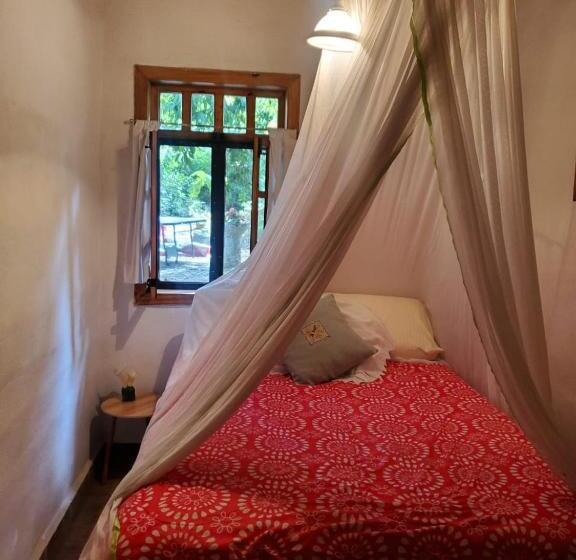 Standard room with outdoor bath, Teques Romantic Fogata Y Naturaleza