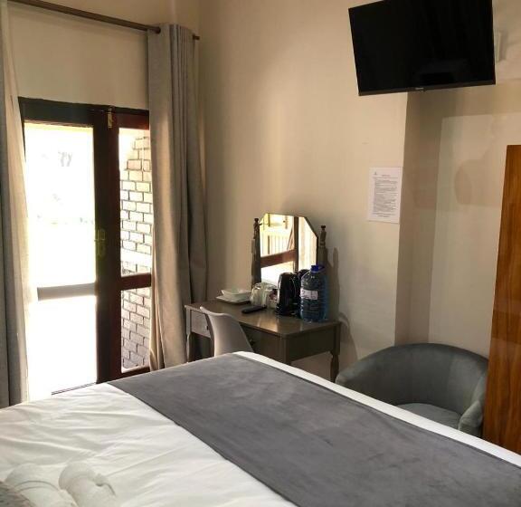디럭스 룸, Serene Guesthouse