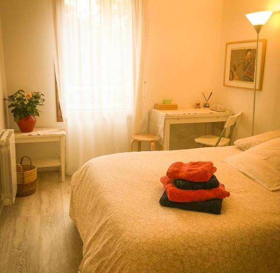 اتاق استاندارد, Double Room With Balcony