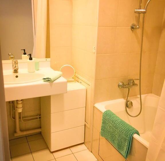 اتاق استاندارد, Double Room With Balcony