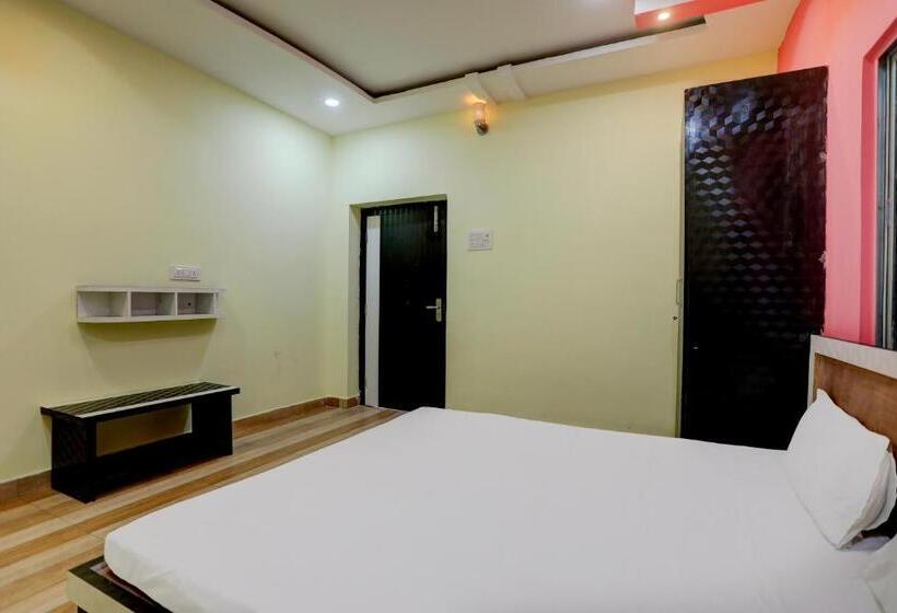 اتاق کلاسیک سه تخته, Super Hotel O The Nirvana Resorts