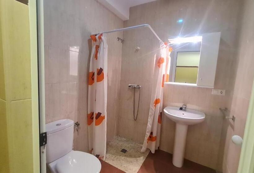 Семейный Номер, Albergue La Tiñosa
