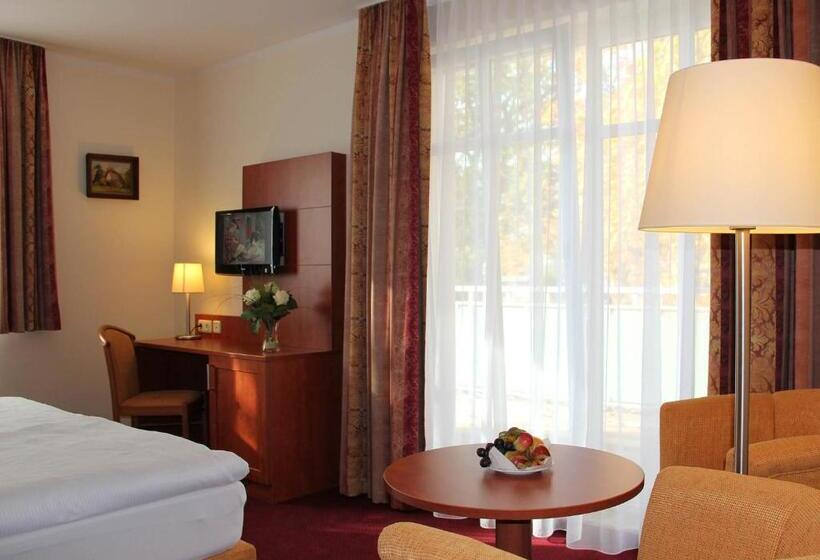 Classic room with balcony, & Café Strandeck