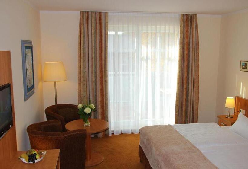 Classic room with balcony, & Café Strandeck