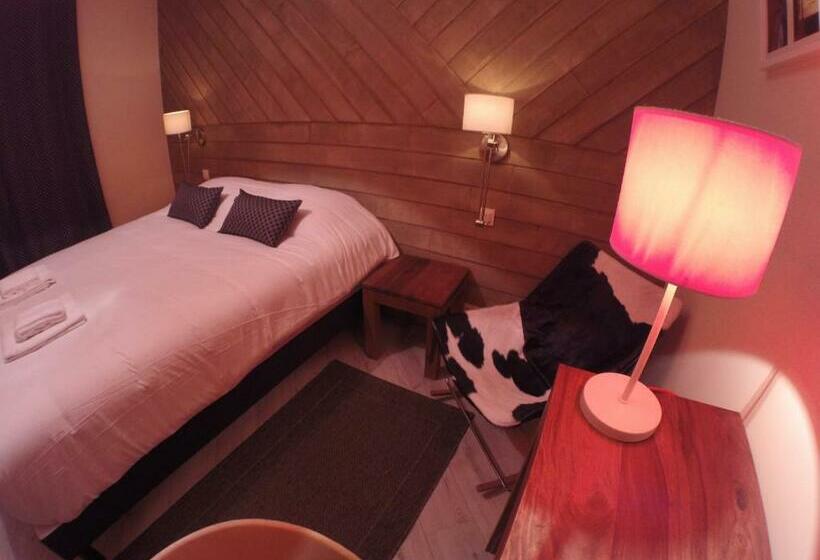 스탠다드 룸, Logis Hôtel & Restaurant Le Cadet De Gascogne