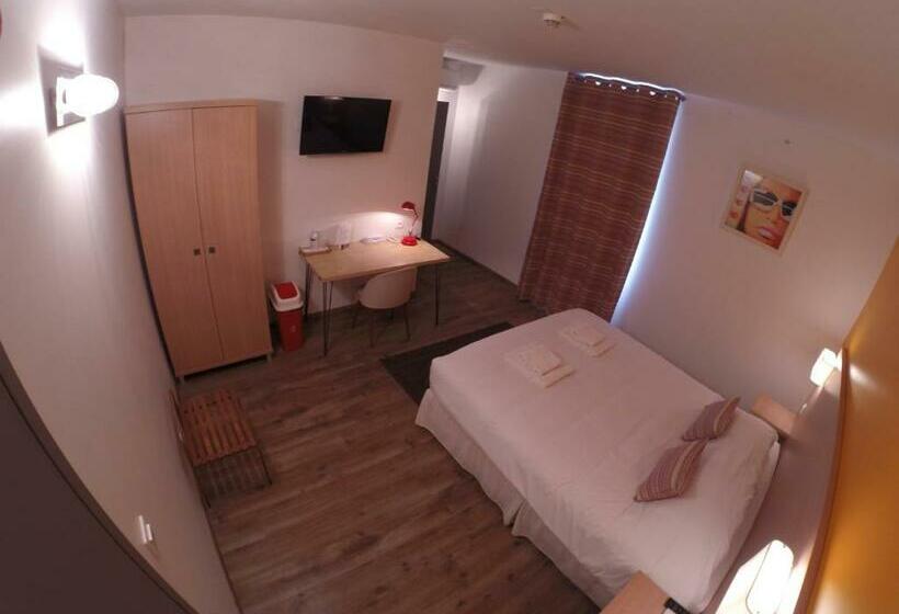 스탠다드 룸, Logis Hôtel & Restaurant Le Cadet De Gascogne