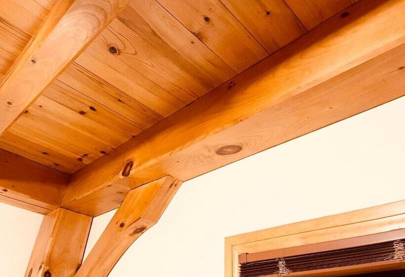 이코노미 쿼드러플룸(공용 화장실), Patagonia Home