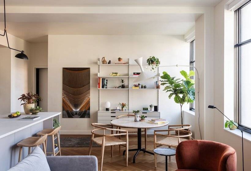 침실 2개 아파트, Roost Detroit