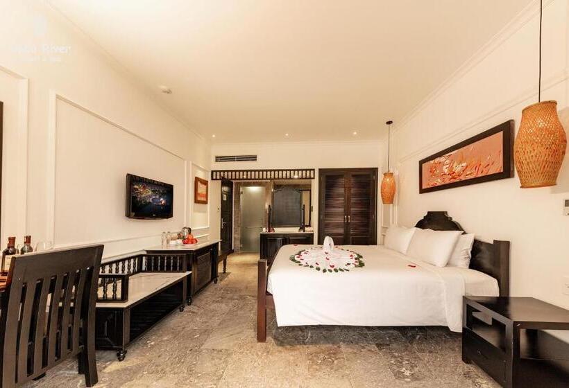 اتاق استاندارد با چشم‌انداز استخر, Hoi An Coco River Resort & Spa