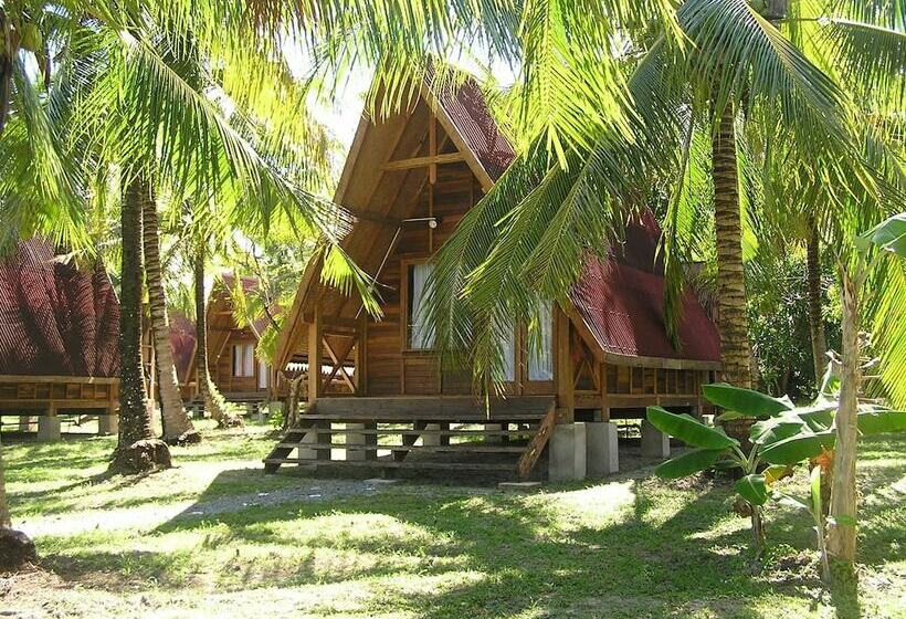 اتاق استاندارد با چشم‌انداز دریا, North Borneo Biostation Resort