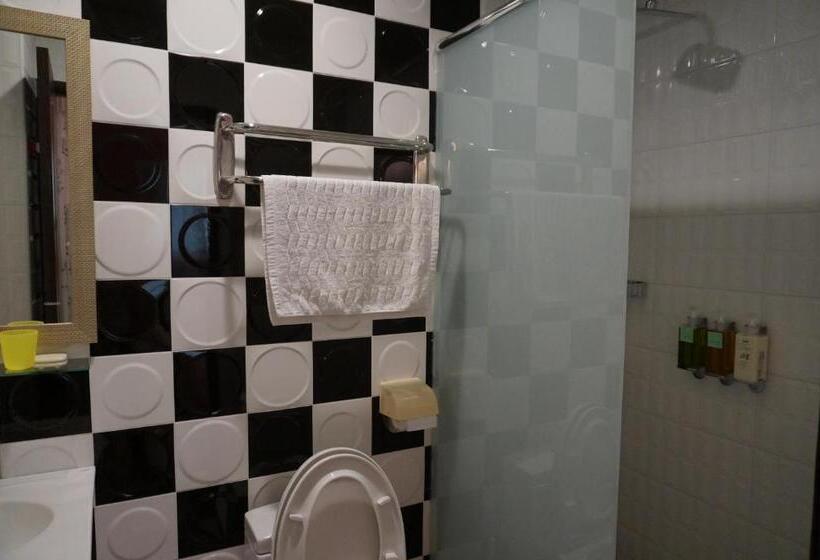 اتاق کلاسیک چهارنفره, Misto B&b