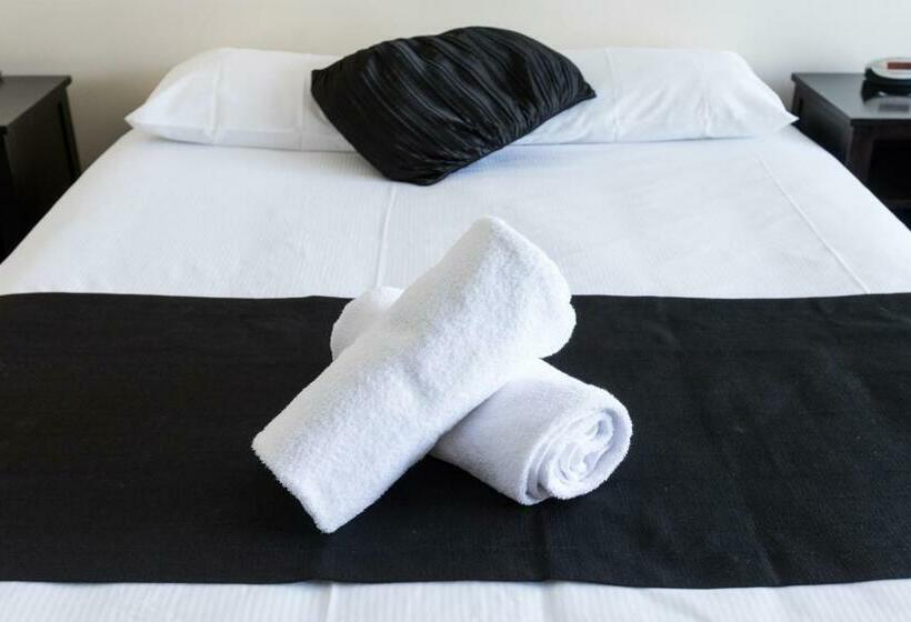 Стандартный Номер Кровать Кинг, Comfort Hotel Pacific Cleveland