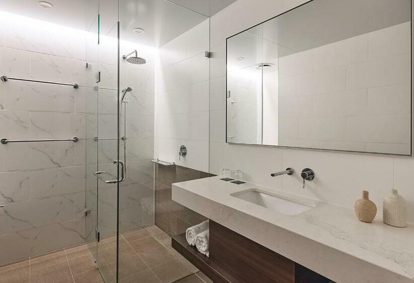 اتاق استاندارد با تخت بزرگ, Rydges Perth Kings Square