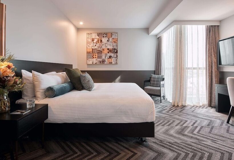 اتاق خانوادگی, Rydges Perth Kings Square