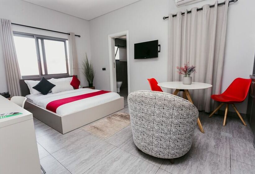 스탠다드 스튜디오, Urbano Hotel By Roots