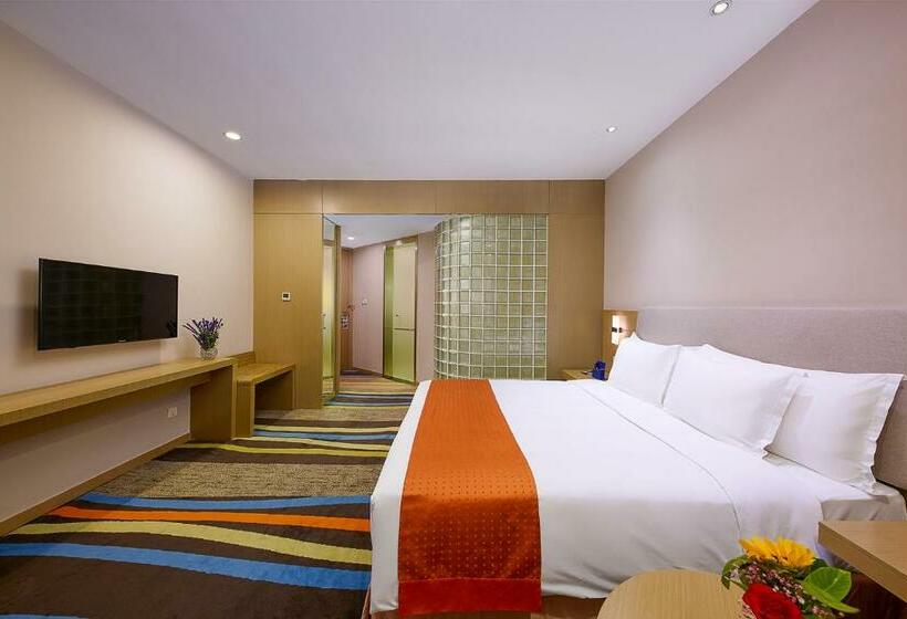 اتاق سوپریور, Guangzhou Baiyun Airport Rejoice By Argyle Hotel Rehe Metro Exit B   Free Shuttle Bus Is Provided Du