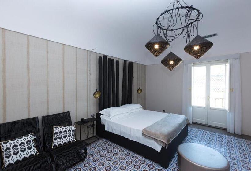 اتاق لوکس, Palazzo Conti Camere & Suites