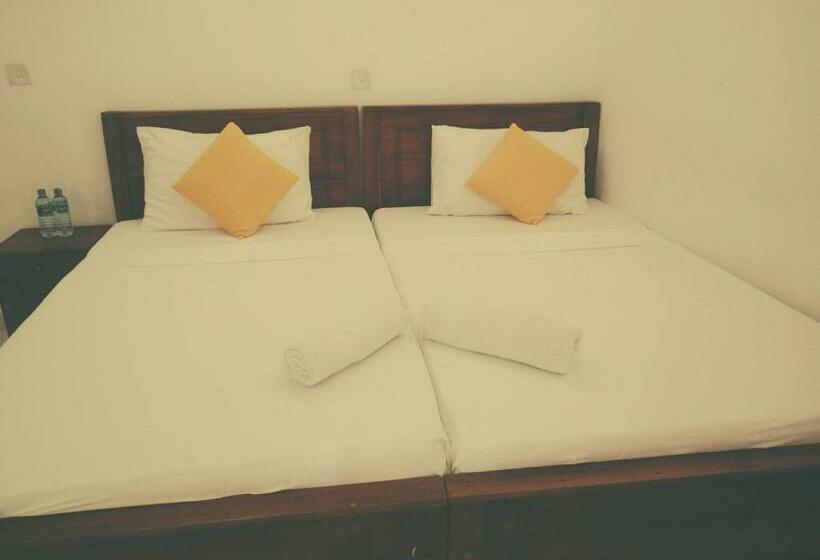 Quarto Estandar, Sunset Galle Fort