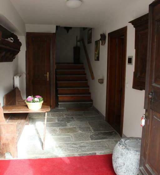침실 2개 아파트, Albergo Diffuso Comeglians