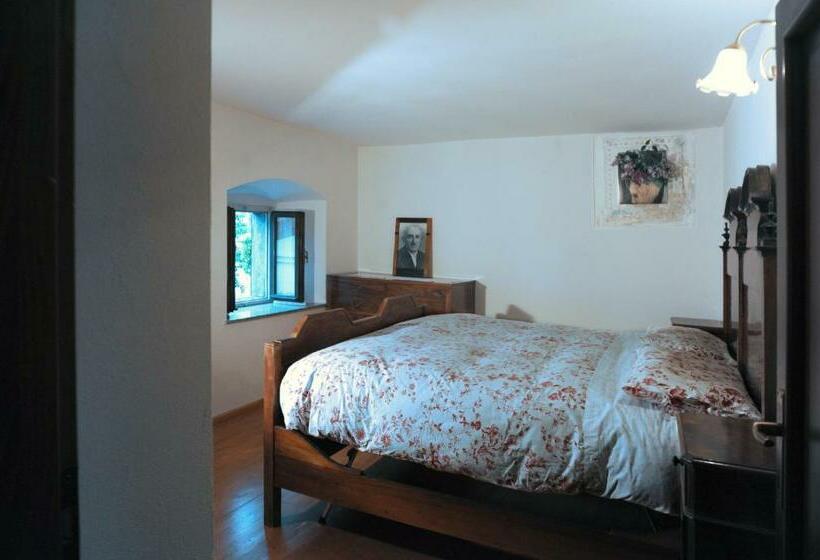 침실 2개 아파트, Albergo Diffuso Comeglians