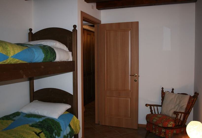 침실 2개 아파트, Albergo Diffuso Comeglians