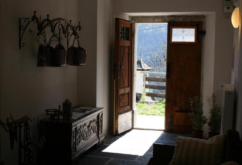 침실 1개 아파트, Albergo Diffuso Comeglians