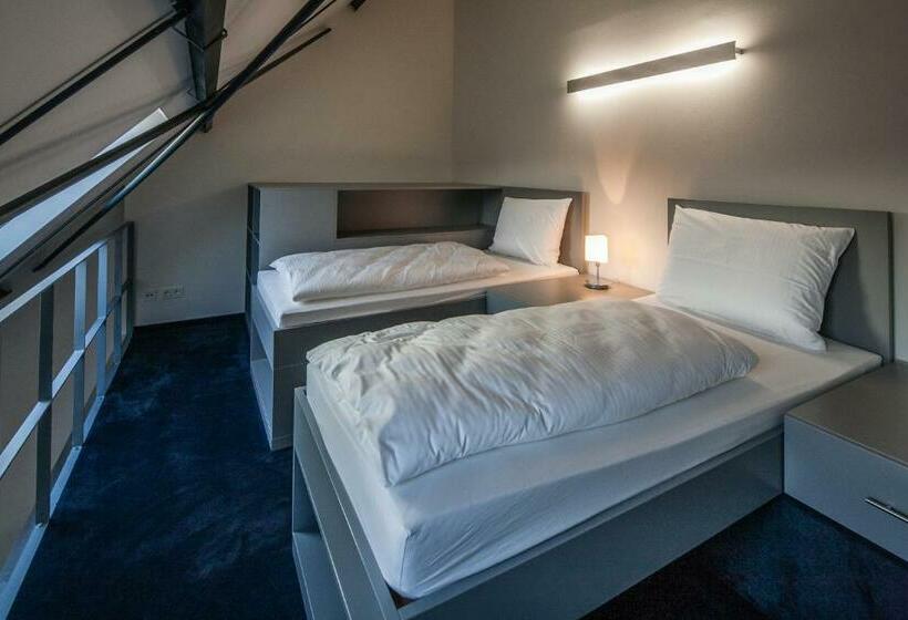 Номер Стандарт, Haus Overbach