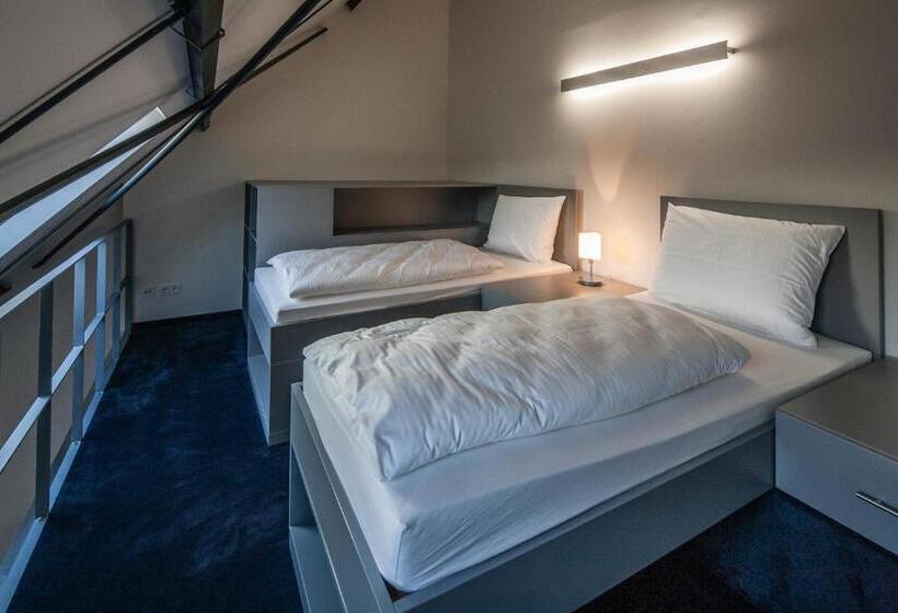舒适型房间, Haus Overbach