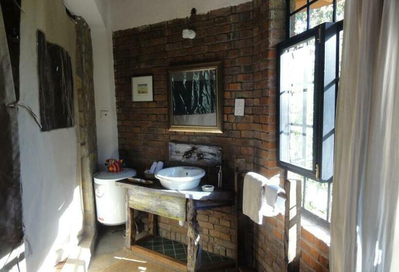 디럭스 룸, Meru House Lekisilai