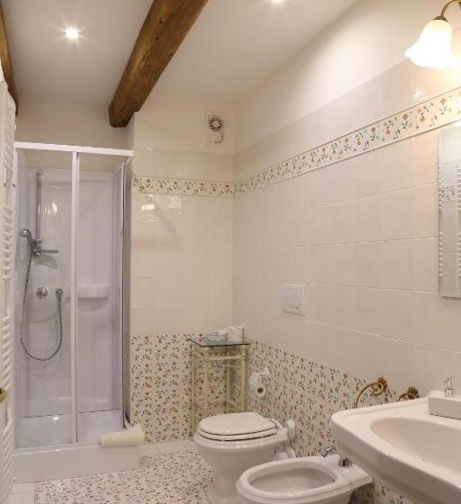 اتاق استاندارد یک نفره, Millefiori La Corte Delle Rose