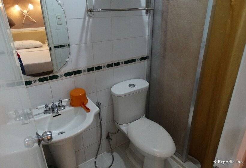 Семейный Номер, Urban Travellers