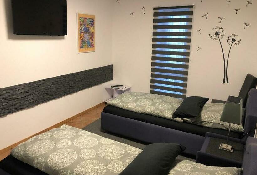 Quarto Estandar, Messezimmer 4u