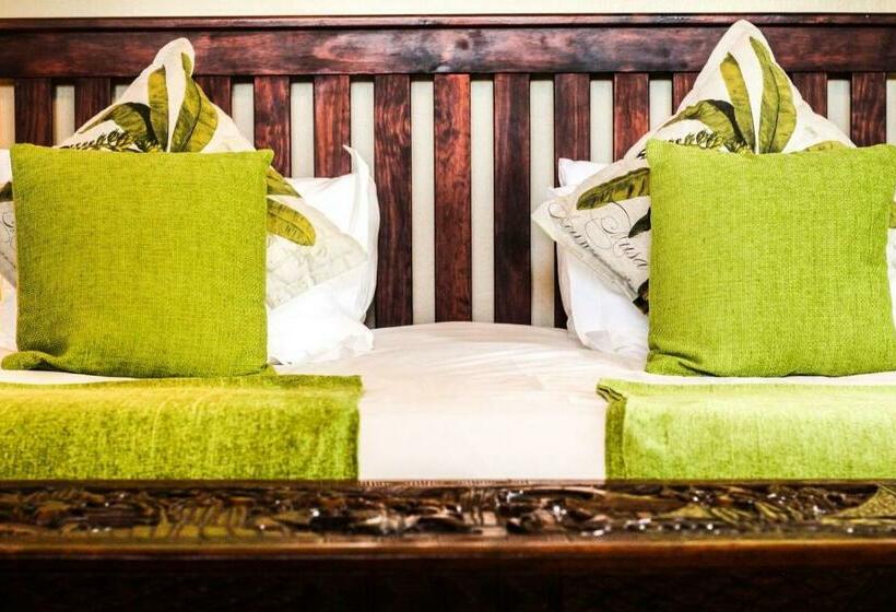 Quarto Deluxe, Geralds Gift Guest House