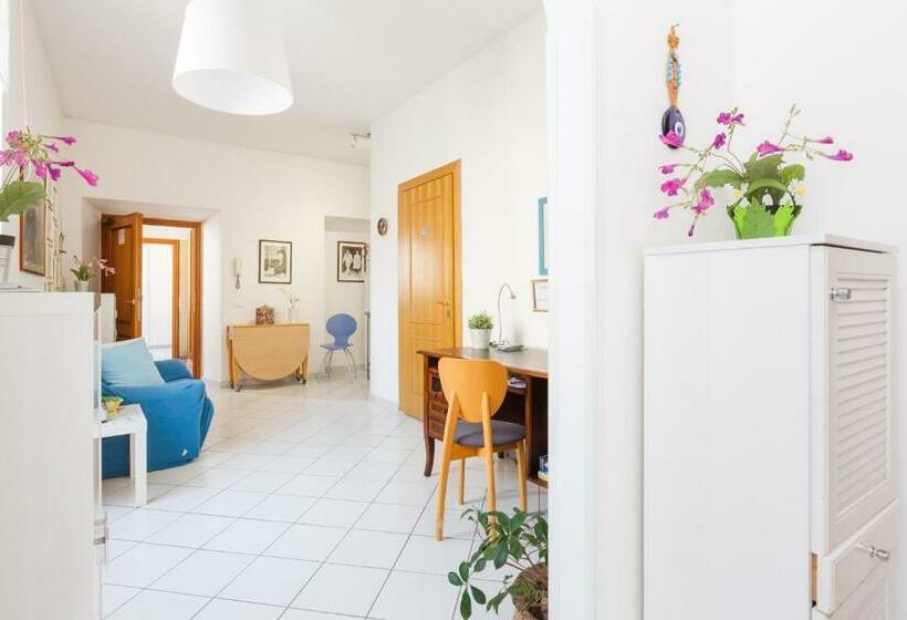 اتاق استاندارد, B&b Piazza Fratti