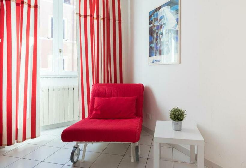 اتاق استاندارد یک نفره, B&b Piazza Fratti
