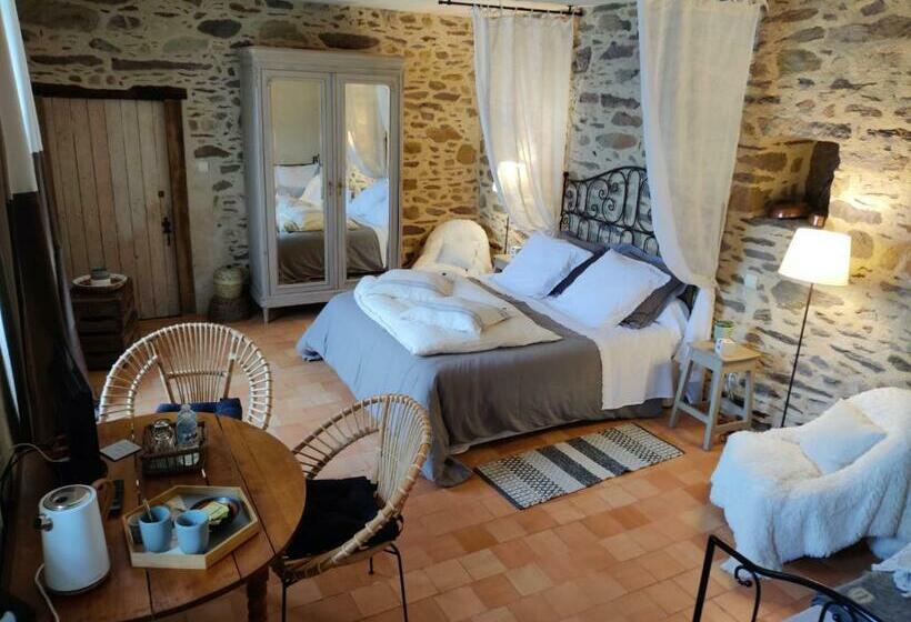Номер Стандарт, Manoir Le Courtillon
