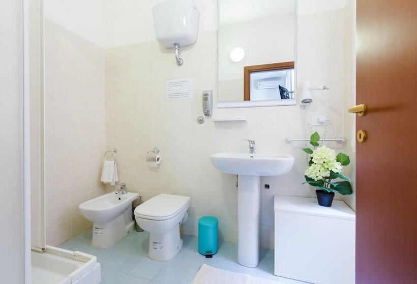 Quarto Estandar, B&b Piazza Fratti