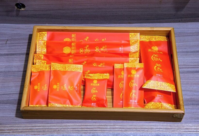 اتاق استاندارد چهار تخته, Classic  Shvatan
