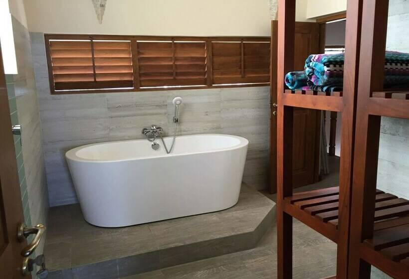 Вилла 1 Спальня, Chillax Villas