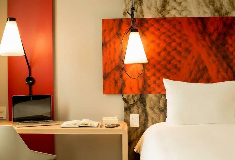 اتاق خانوادگی, Ibis Lima Reducto Miraflores