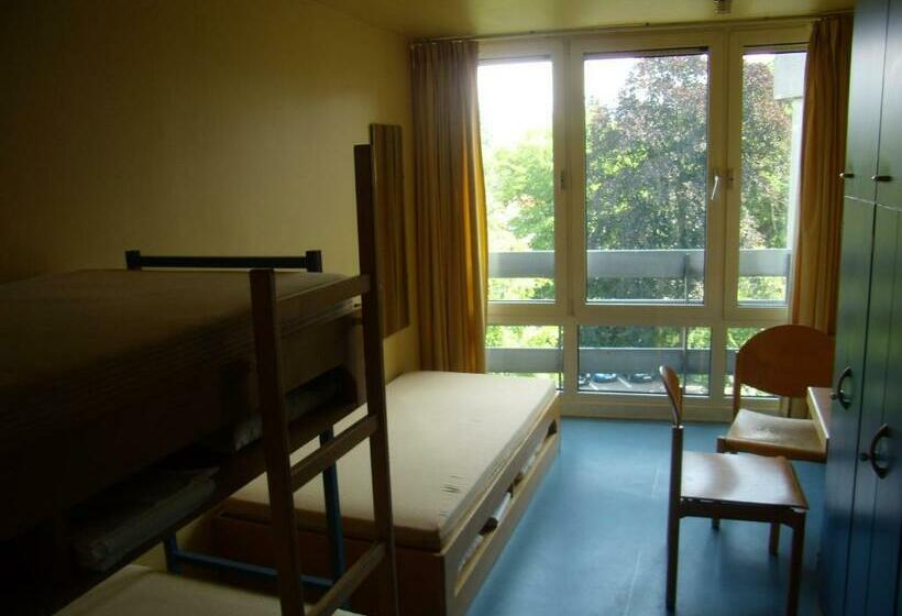 اتاق استاندارد سه تخته با سرویس بهداشتی مشترک, Jugendgästehaus St. Michaels Heim