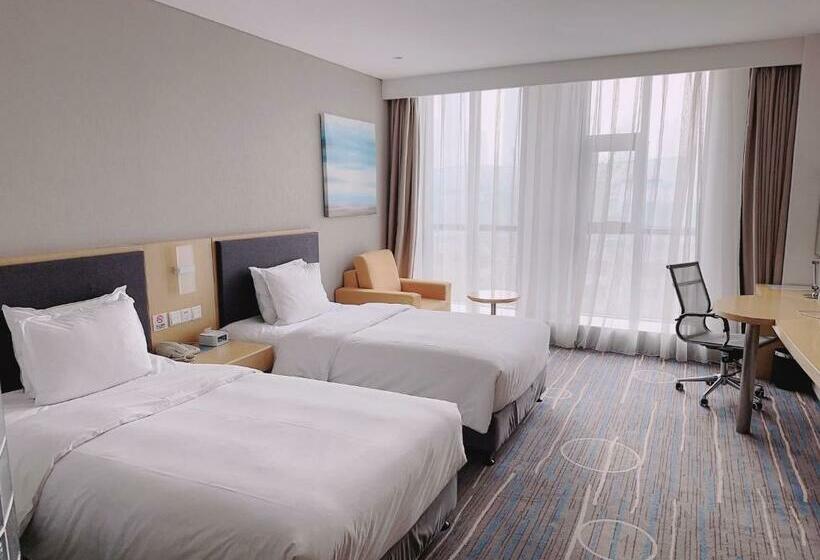 Номер Стандарт, Holiday Inn Express Shijiazhuang Heping, An Ihg