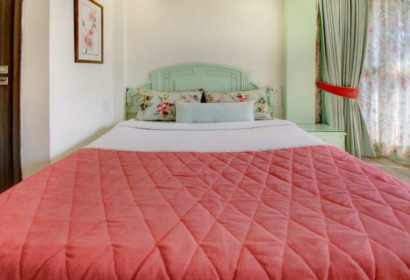 Номер Стандарт Вид на Озеро, Lakeside Inn Nainital